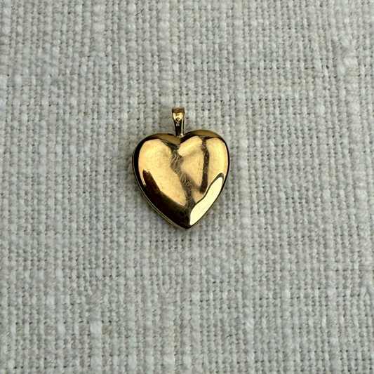 Solid 14K Yellow Gold Decorative Etched Heart Locket