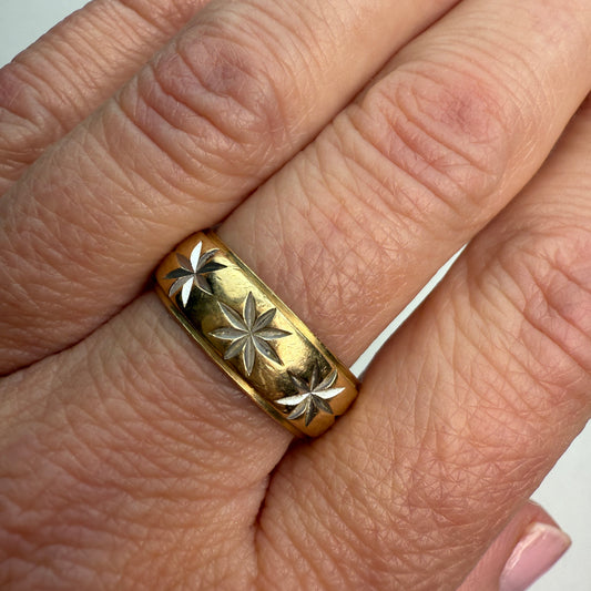 14K Vintage ArtCarved Comfort Fit Two-toned Starburst Gold Band 6.75mm, Size 8