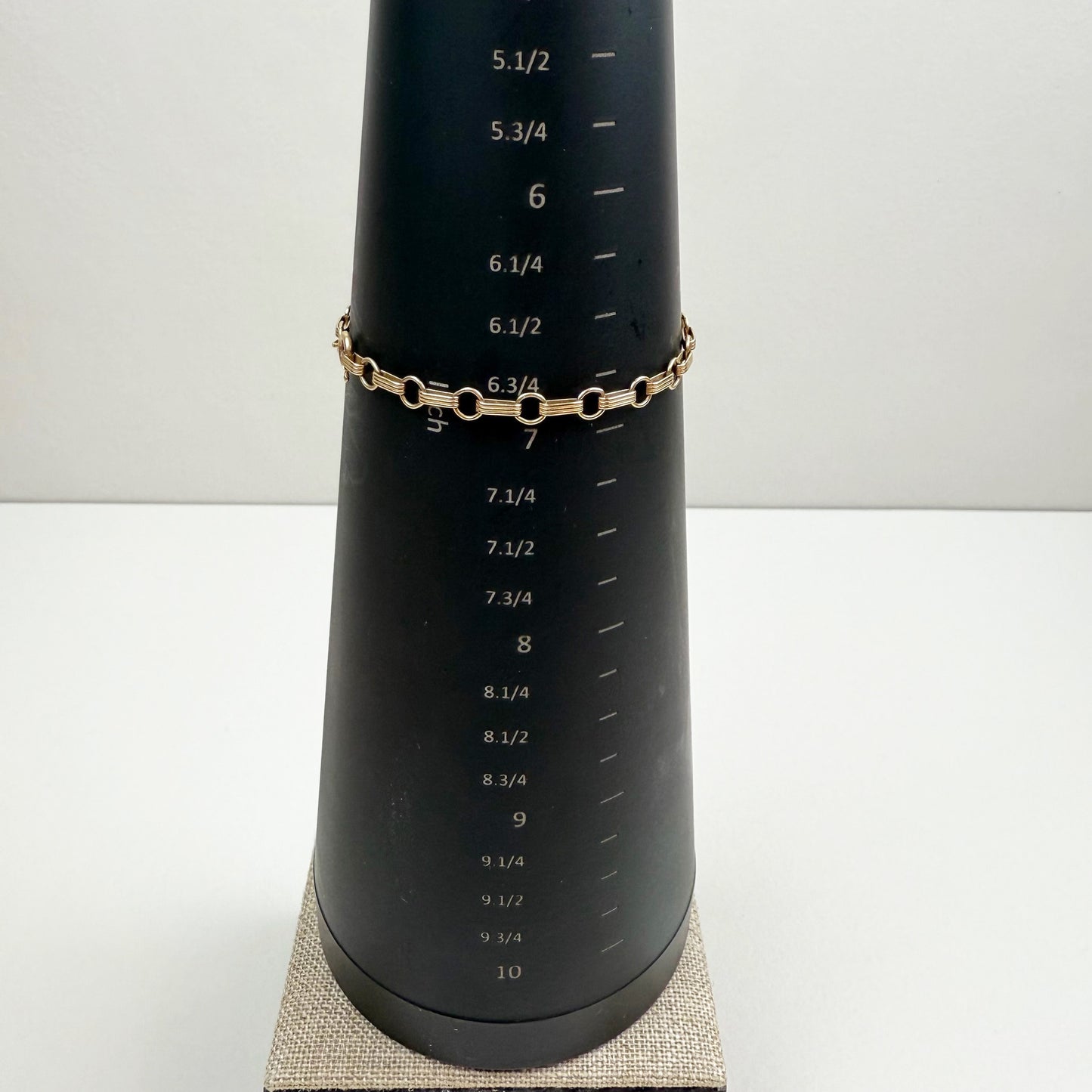 7.25" Vintage Alternating Lined Bar and Circle Link 14K Yellow Gold Bracelet 5mm 3.9g