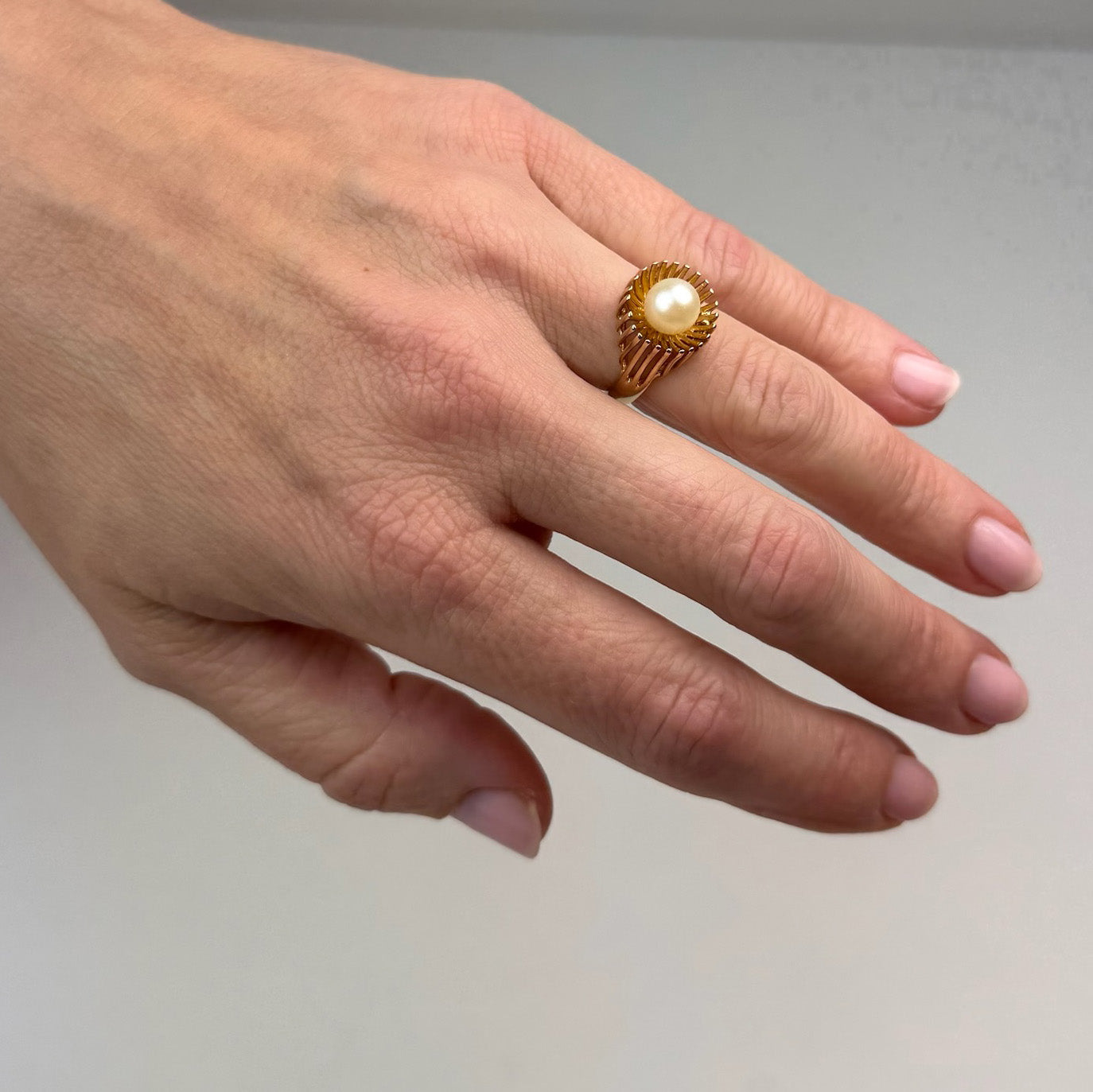 10K Vintage Mid-Century Yellow Gold Vintage Cultured Pearl Ring Size 4.5