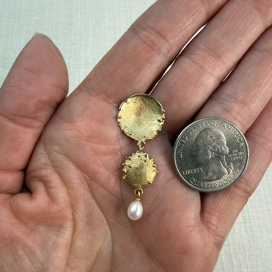 Solid 14K Yellow Gold Artisan Pearl Drop Pendant, 2.86 grams