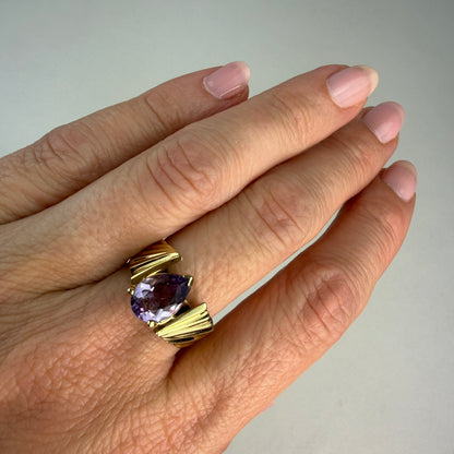 Solid 10K Yellow Gold Pear-shaped Amethyst Sculptural Ring, Size 7.75