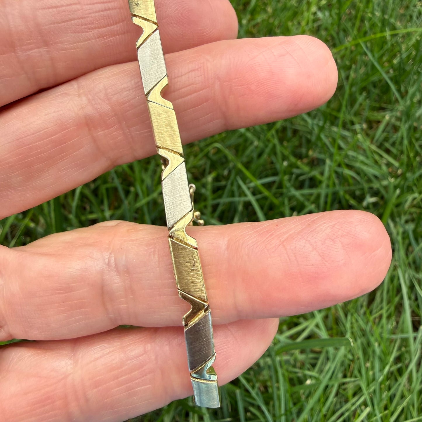 7" Solid 14K Yellow Gold Two-Tone Geometric Link Bracelet, 15.26 grams