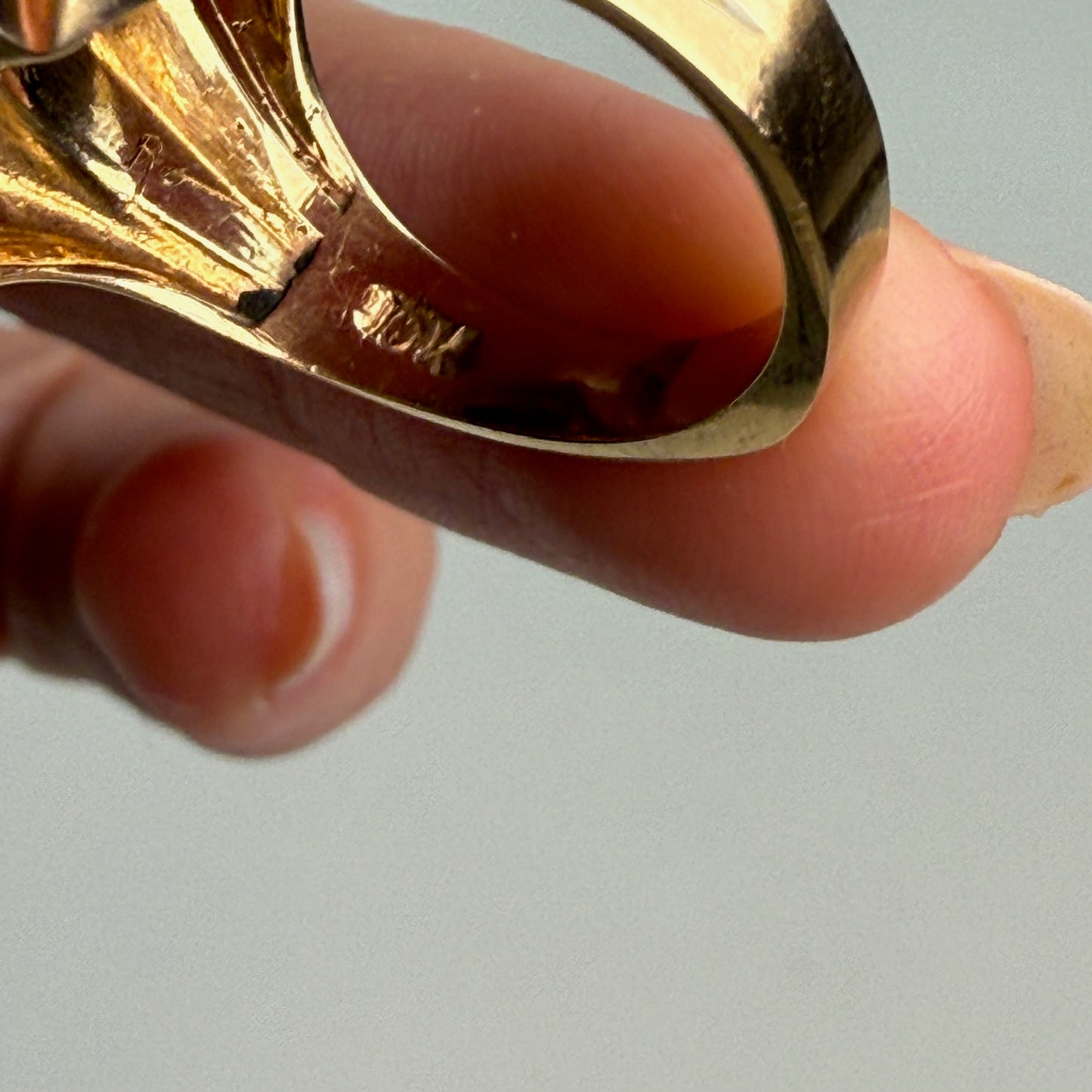Vintage Solid 10K Yellow Gold and Tiger's Eye Double Soldier with Ring, Size 8.75