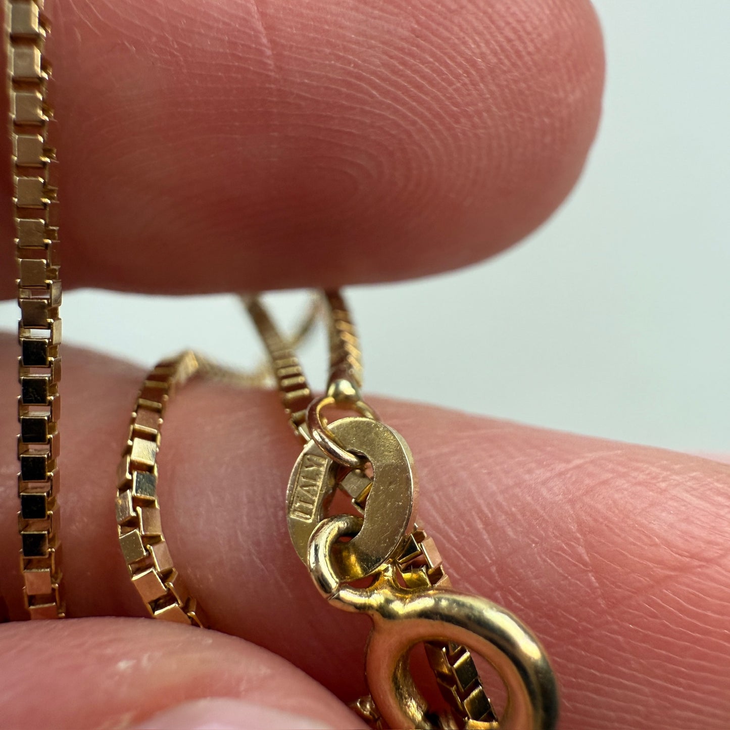 20" Solid 14K Yellow Gold Italian Box Chain, 3.85 g