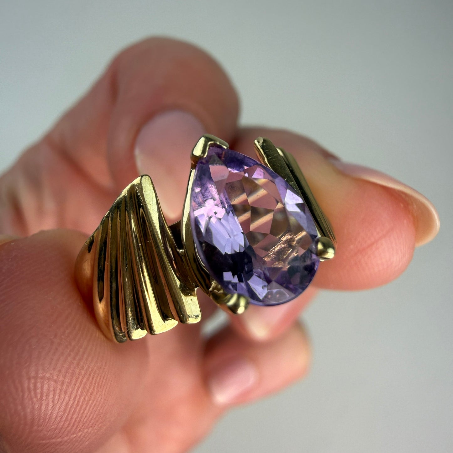 Solid 10K Yellow Gold Pear-shaped Amethyst Sculptural Ring, Size 7.75