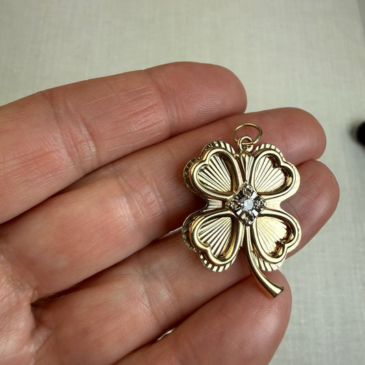 Vintage 10K Engine-turned Four-leaf Clover Pendant with Diamond Pendant/Brooch, 6.68 grams