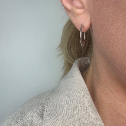 14K Solid White Gold Small Facet Diamond-Cut Hoops, 1 g