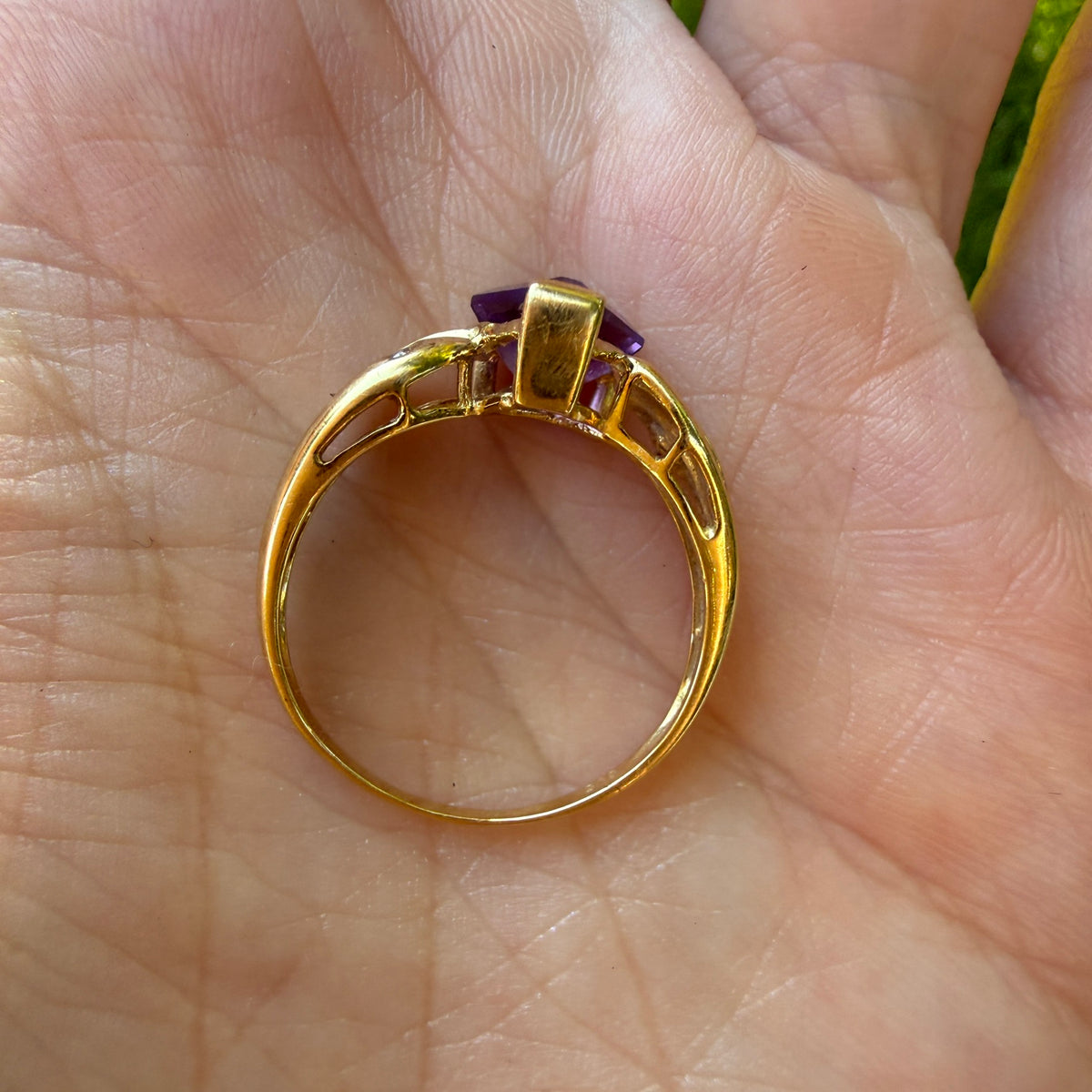 14K Solid Yellow Gold Geometric Amethyst and Gypsy Set Diamond Ring, Size 7.75