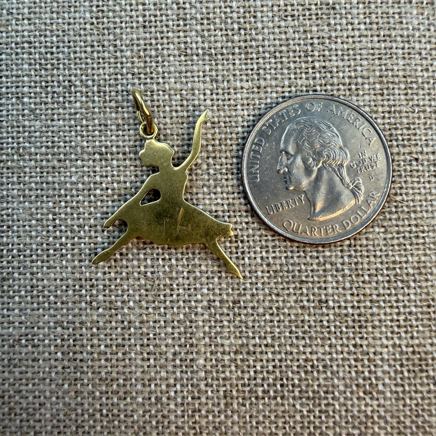 Vintage Solid 14K Yellow Gold Dancer Pendant, 2.12 g