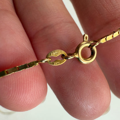 18.5" Italian Solid 14K Yellow Classic Gold Box Chain, 4.71 g