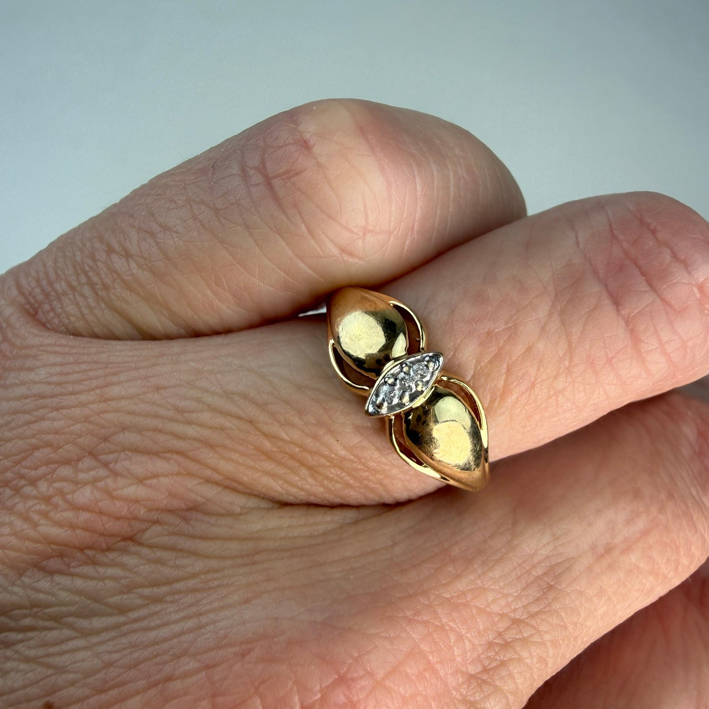 10K Solid Yellow Gold Sculptural Diamond Accent Ring, Size 5