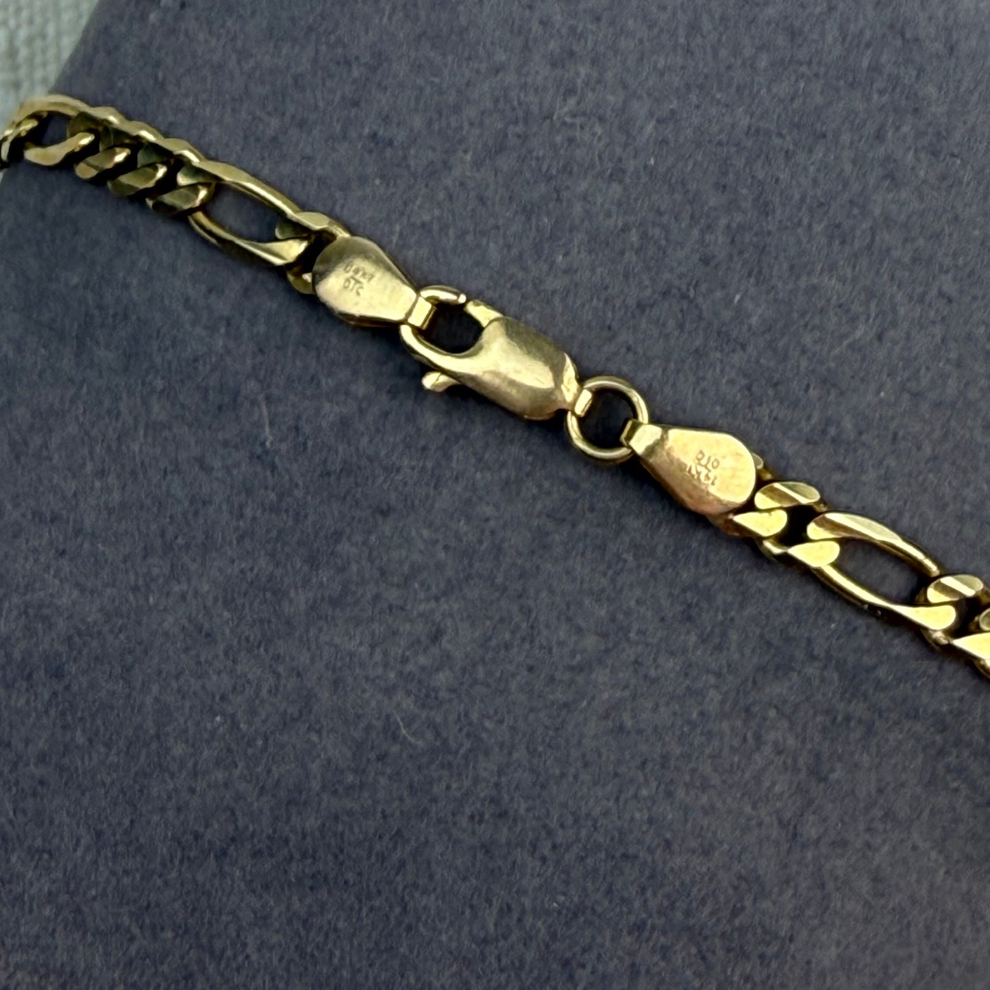 7" Solid 14K Yellow Gold Italian Figaro Bracelet, 3.76 mm, 5 g