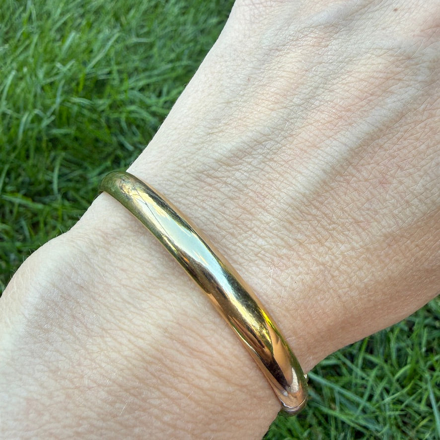 7" Solid 14K Yellow Gold High Polished Round Hinged Bangle Bracelet, 6.3 mm, 6.36 grams