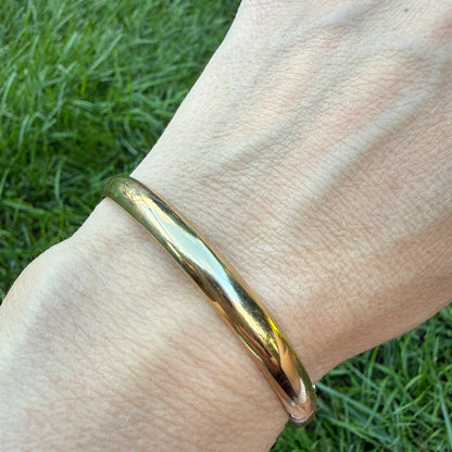 7" Solid 14K Yellow Gold High Polished Round Hinged Bangle Bracelet, 6.3 mm, 6.36 grams