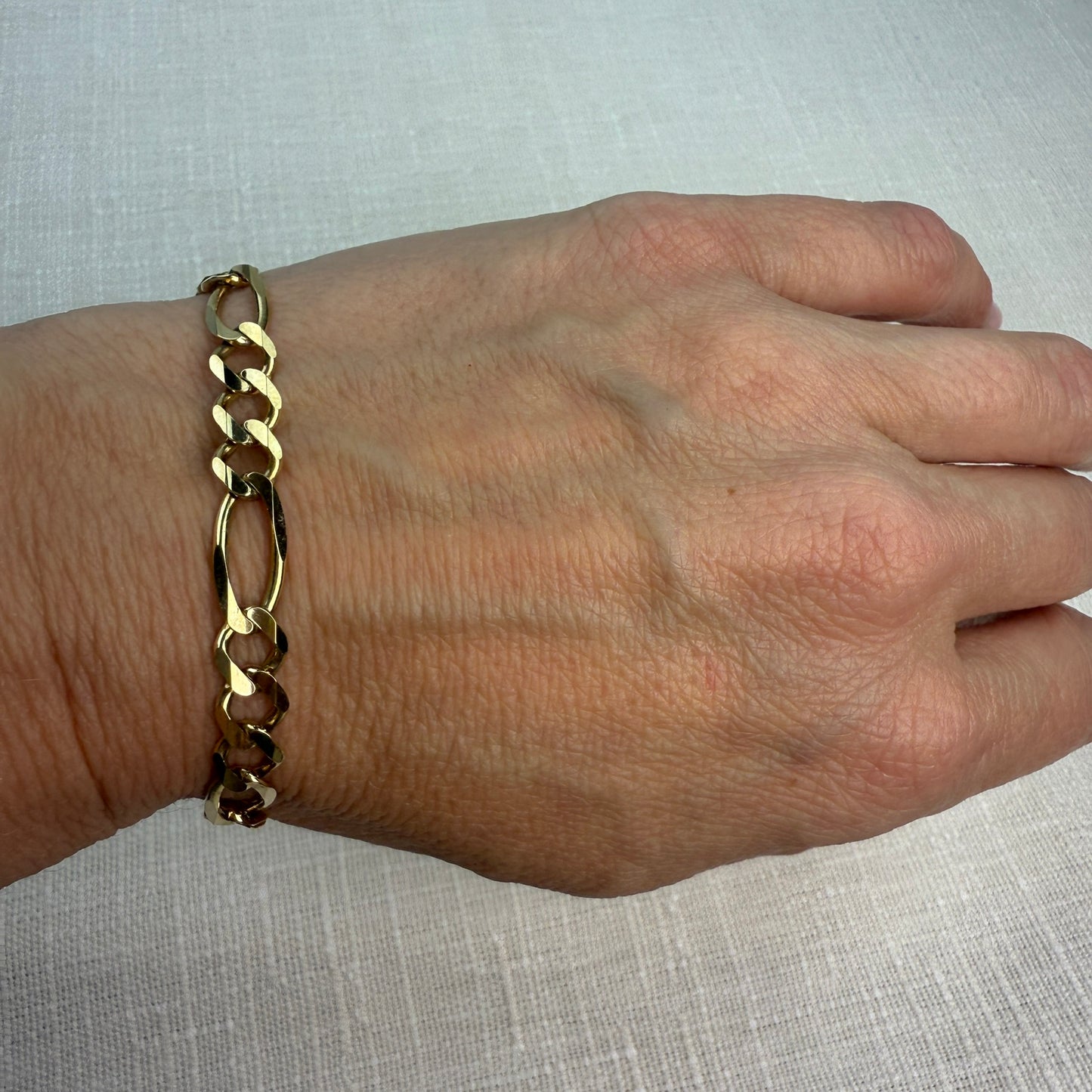 7.5" Classic Figaro 10K Yellow Gold Bracelet 6.6mm 9.42 g