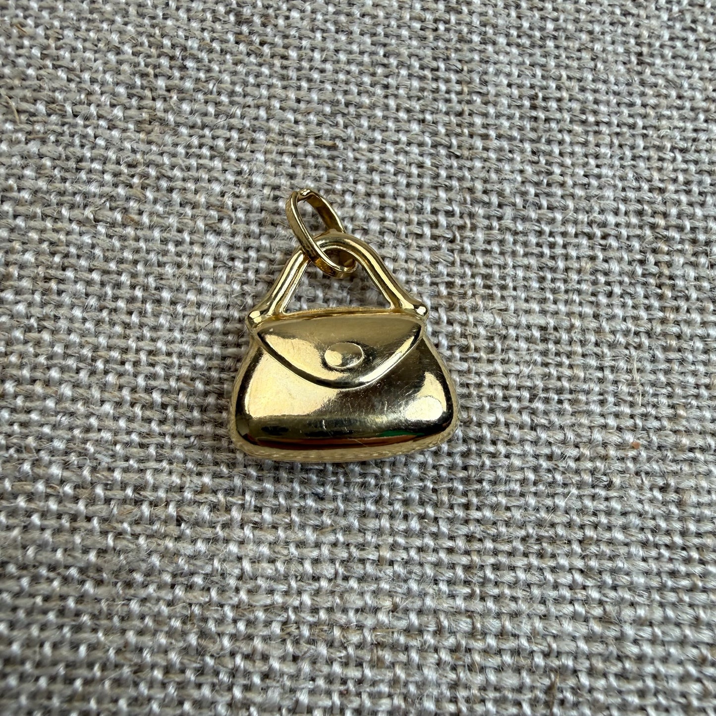 Solid 14K Yellow Gold Dimensional Purse Pendant/Charm, 1.77 grams
