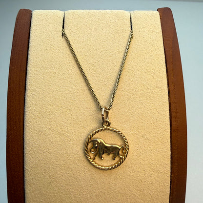 Vintage Solid 10K Yellow Gold Taurus Bull Pendant Zodiac 1.18 grams