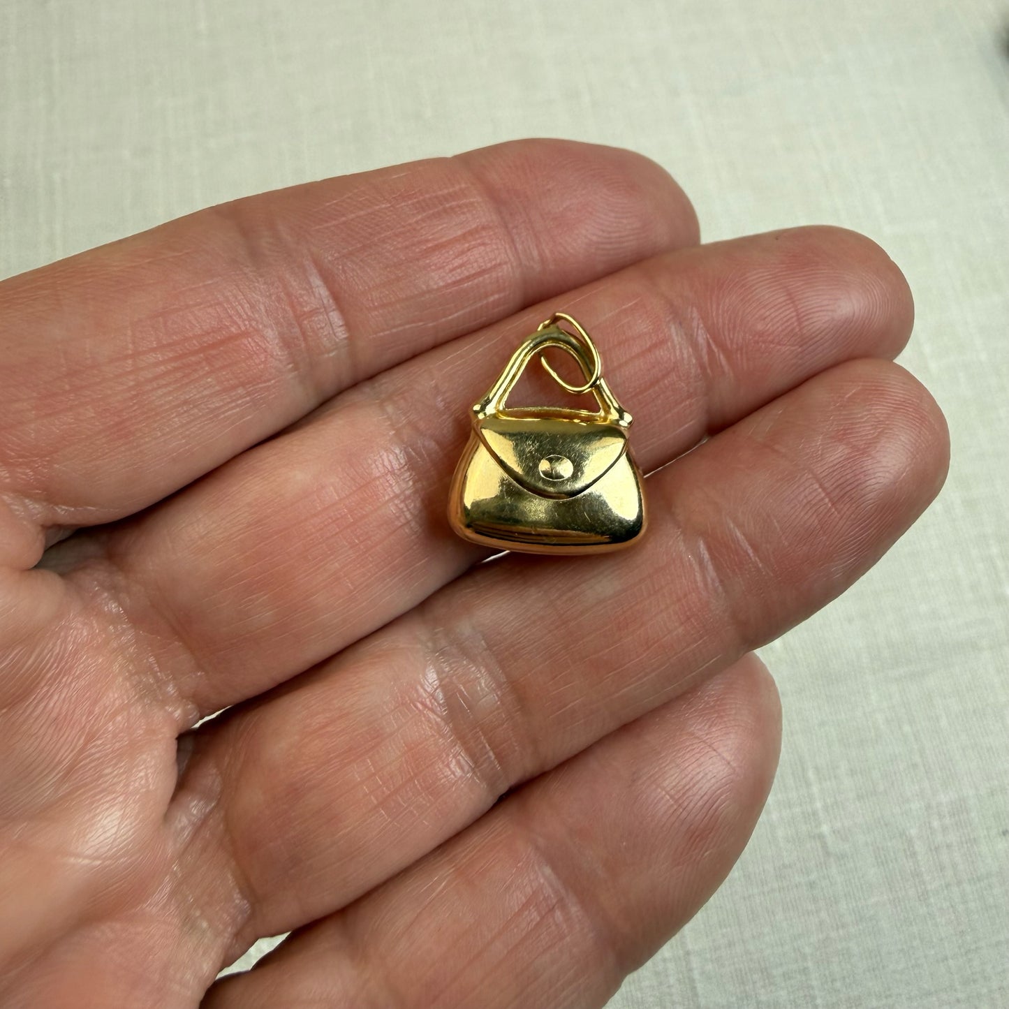 Solid 14K Yellow Gold Dimensional Purse Pendant/Charm, 1.77 grams