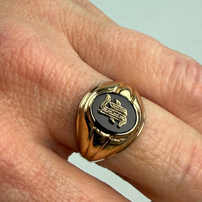 Vintage Solid 10K Yellow Gold Classic Single Initial Signet Ring, Size 7.5