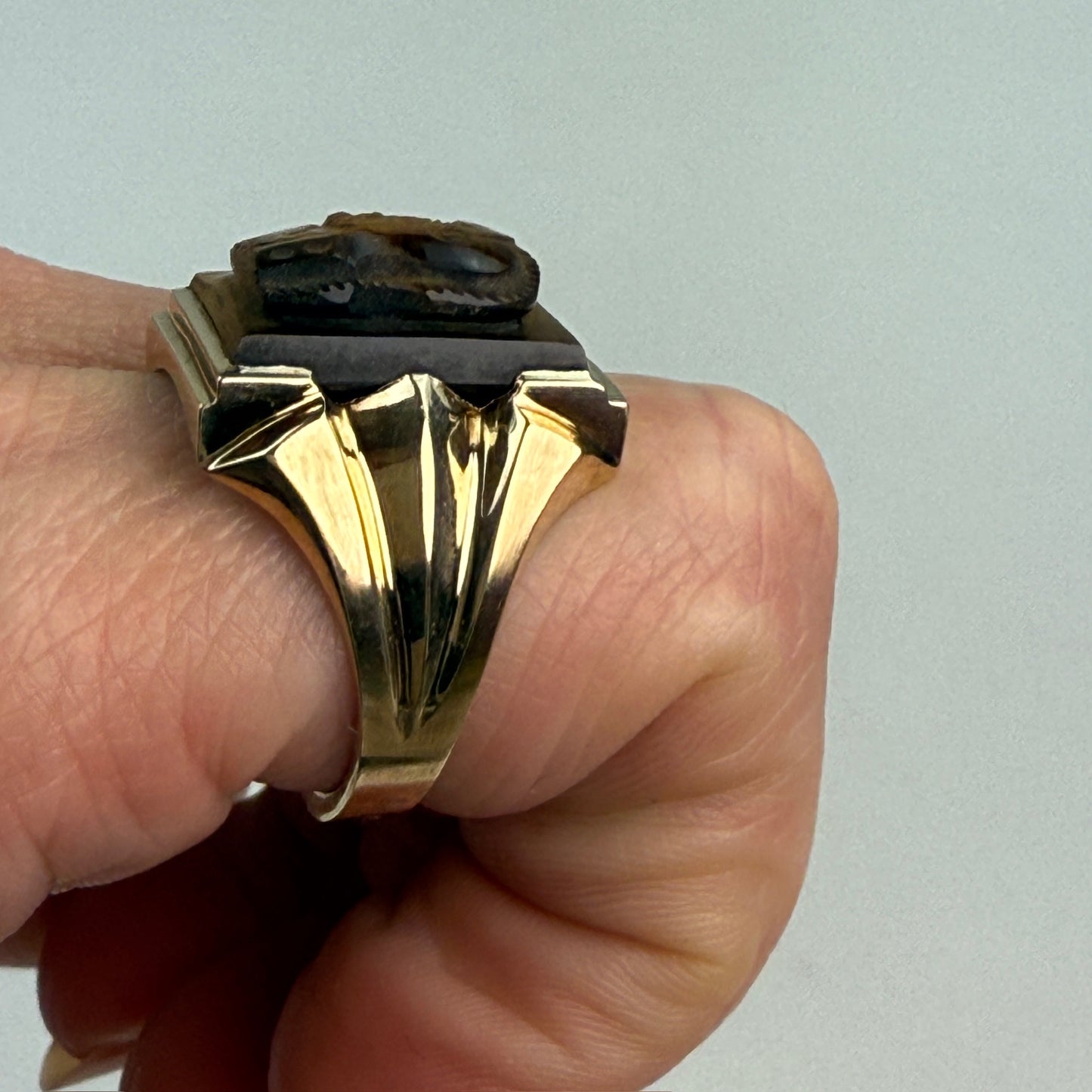 Vintage Solid 10K Yellow Gold and Tiger's Eye Double Soldier with Ring, Size 8.75