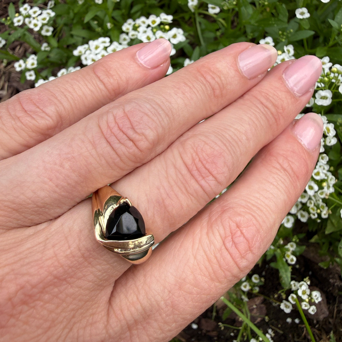 10K Solid Yellow Gold Faceted Black Onyx with 5 Diamond Ring, Size 6