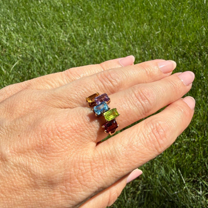 Solid 10K Yellow Gold Eye-catching Five Gemstone Ring, Size 5.75