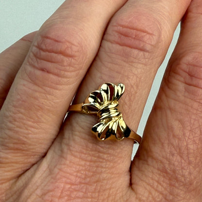 14K Solid Yellow Gold Bow Ring – Size 7.75
