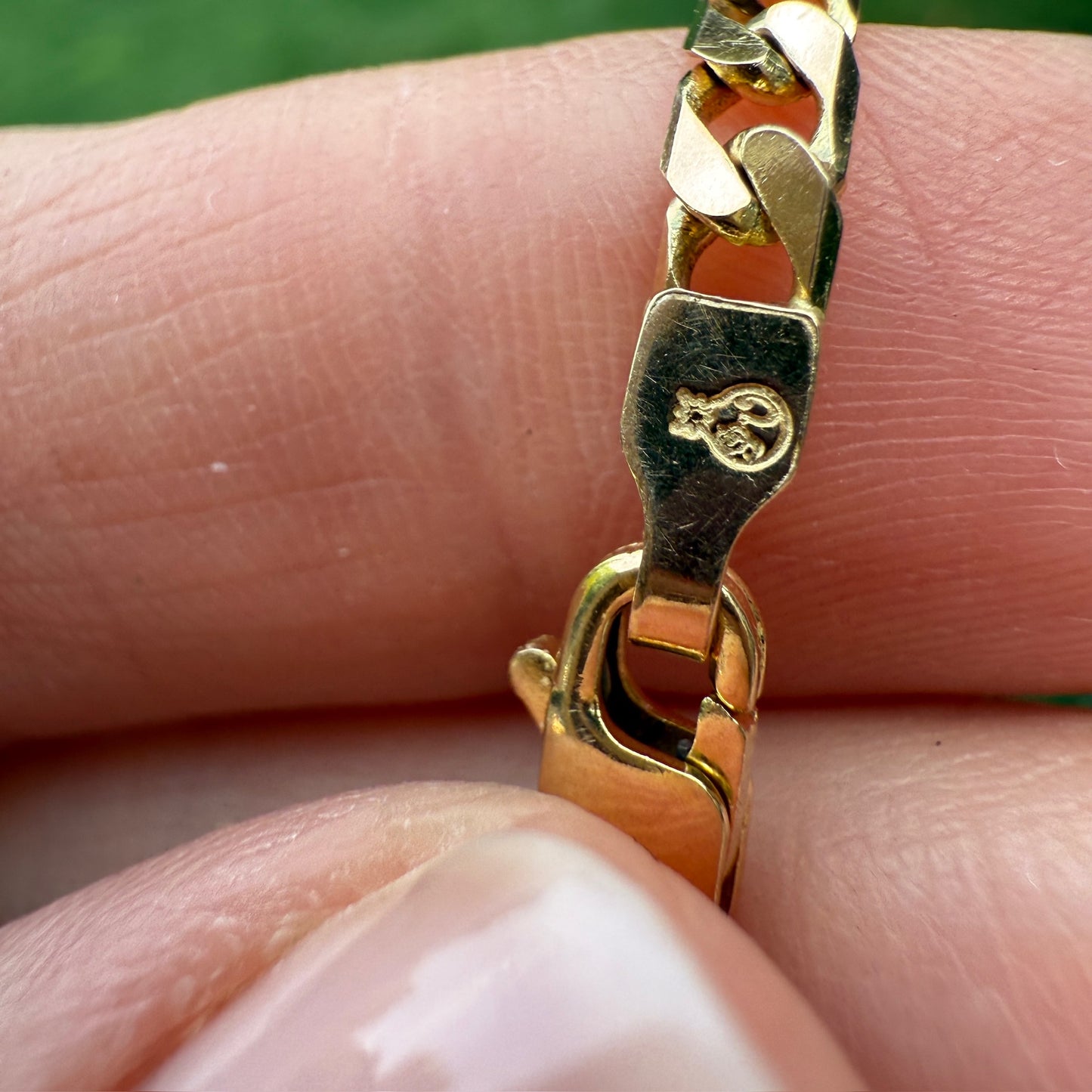 8" Italian Solid 14K Yellow Gold Figaro Bracelet, 5.25 g