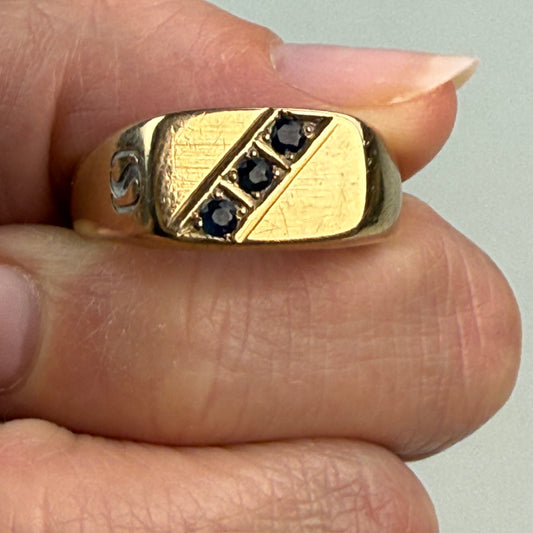 10K Solid Yellow Gold Signet Style with Sapphires Ring Size 10.5