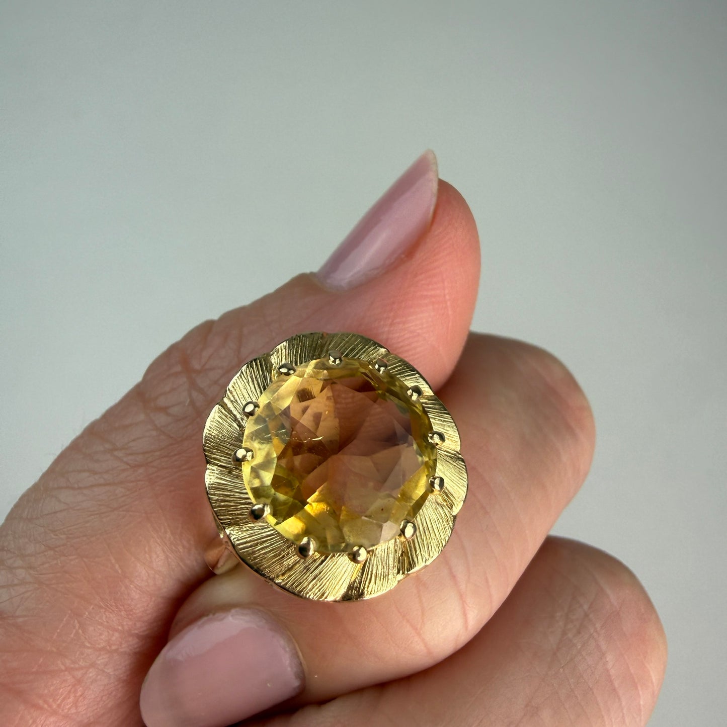14K Solid Yellow Gold 14K Yellow Gold 11.5mm Citrine Statement Ring, Size 6.75