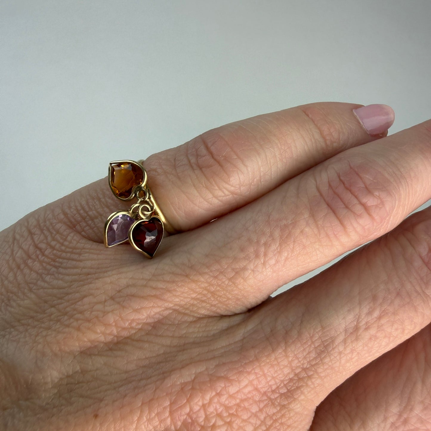 14K Solid Yellow Gold Citrine, Amethyst and Garnet Dangling Heart Ring, Size 3.25