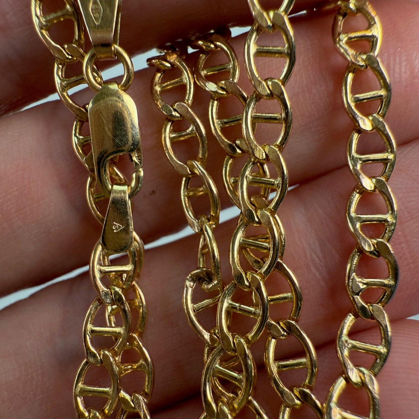 20.5" Solid 10K Yellow Gold Classic Mariner Chain, 5.24 g