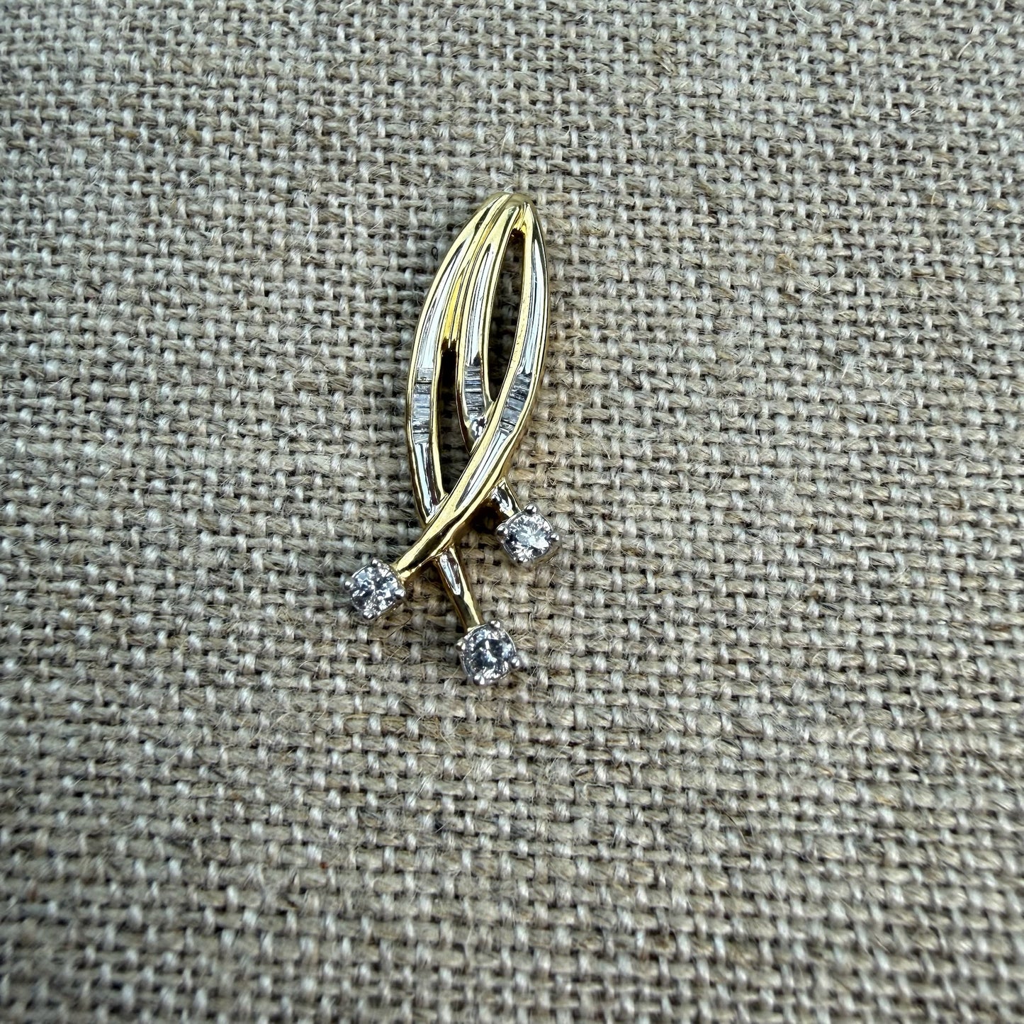 Solid 10K Yellow and White Gold Diamond Baguette and Round Diamond Pendant, 2.32 grams