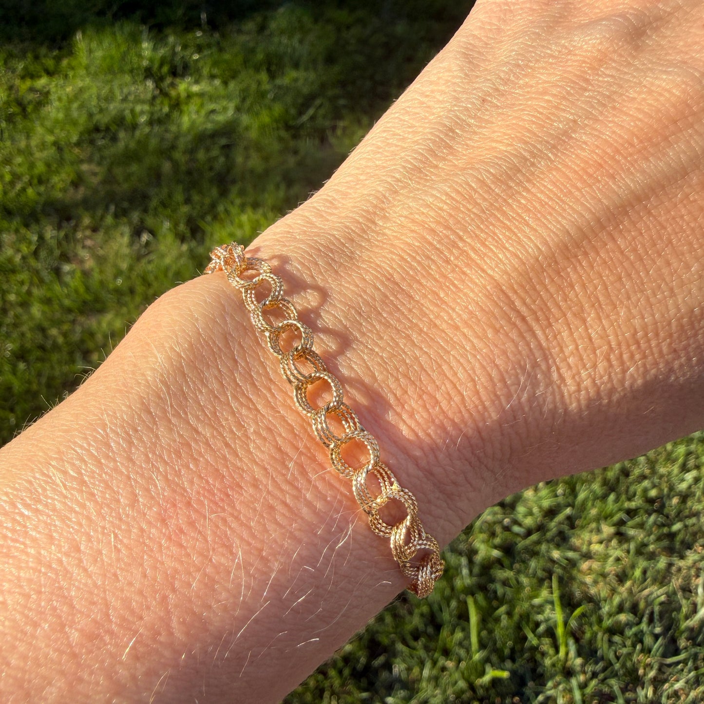 6.5" Vintage Solid 14K Yellow Gold Textured Triple Circle Link Bracelet, 5.58 g