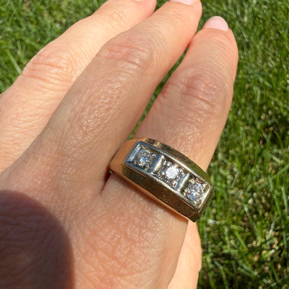 14K Solid Gold Three Diamond Men's Ring, Size 11