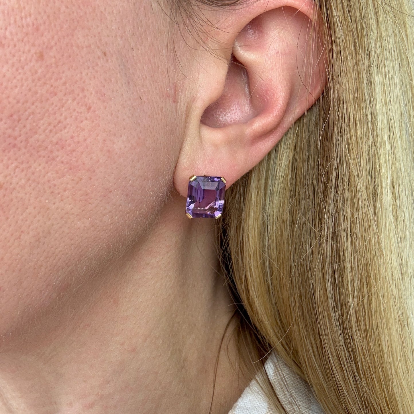 Estate 14k Solid Yellow Gold Elegant Emerald Cut Amethyst Stud Earrings, 4.89g