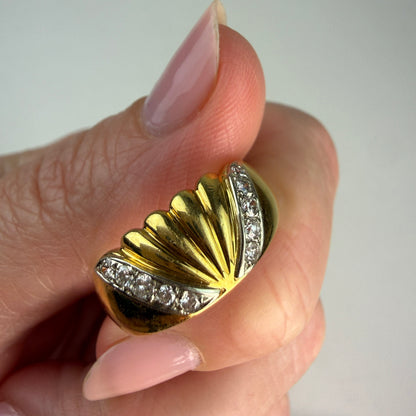 Solid 18k Fluted Yellow Gold Ring with Diamonds, Size 6