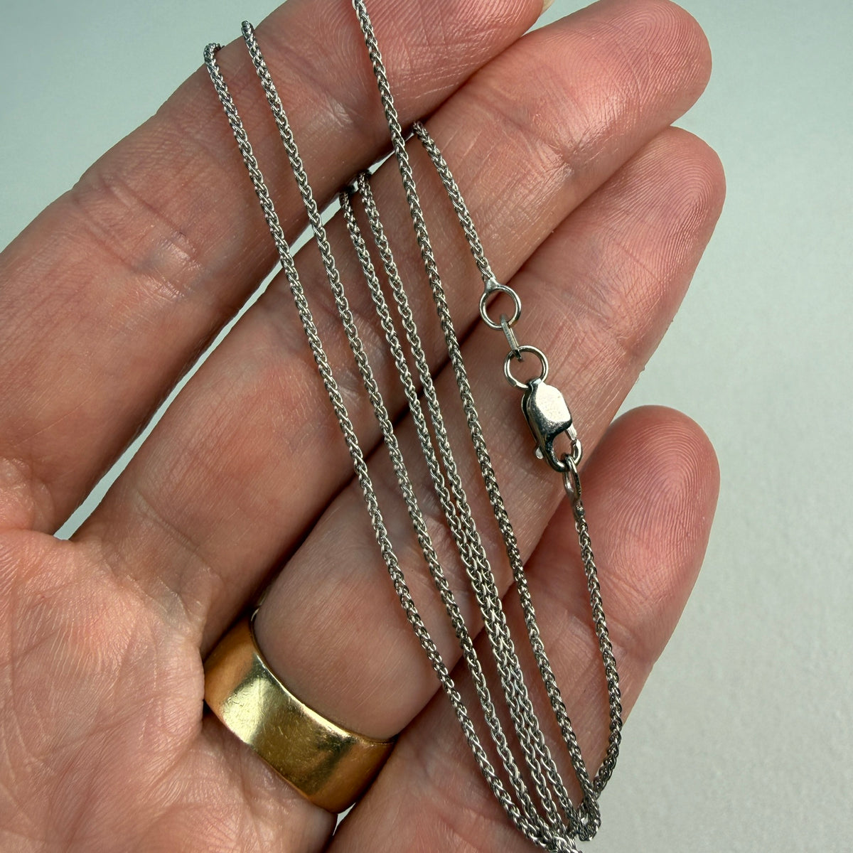 20" Solid 14K White Gold Wheat Chain, 2.46 g