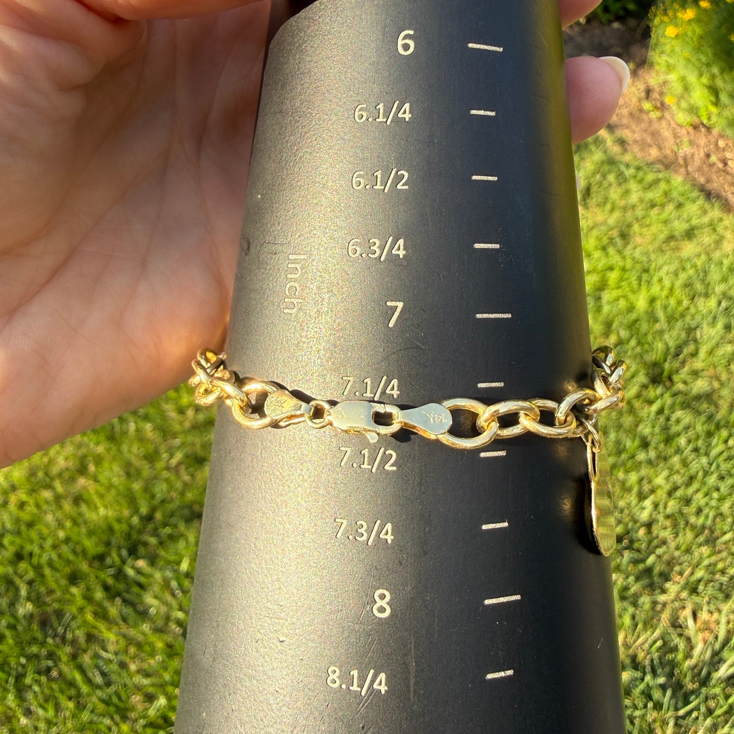 7.25+" Solid 14k Yellow Gold Oval Link Bracelet with Heart Charm Bracelet, 6.28 g