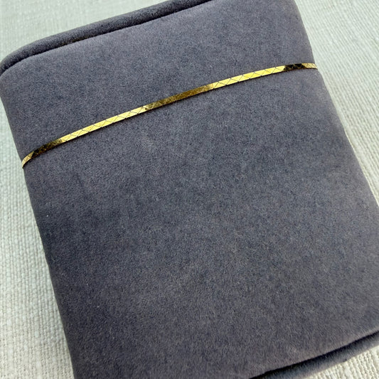 6.75" 14K Yellow Gold Italian Cobra Link Bracelet, 1.06 g