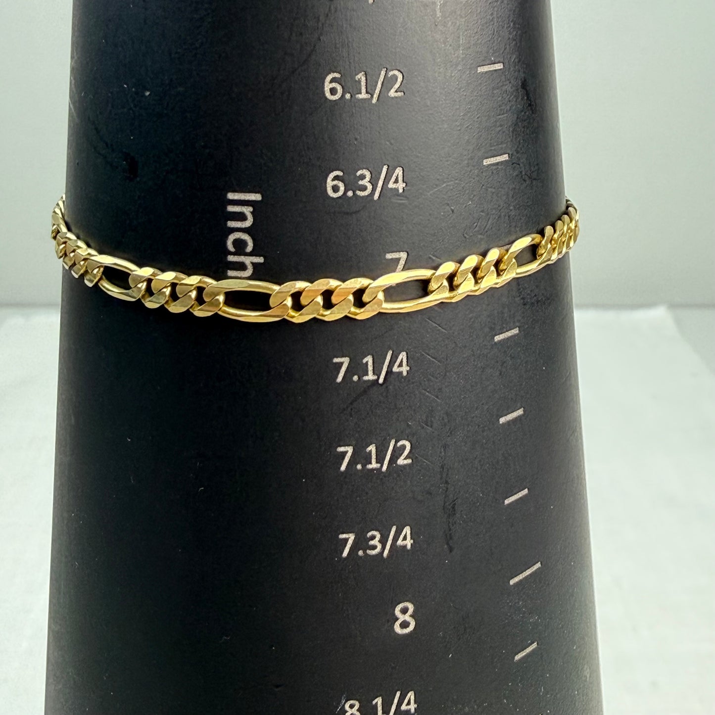 7" Solid 14K Yellow Gold Italian Figaro Bracelet, 3.76 mm, 5 g