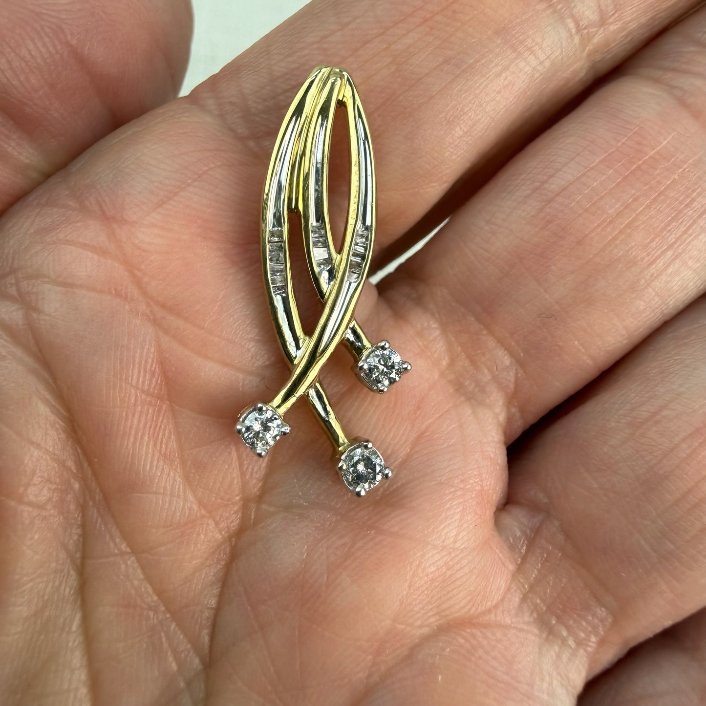 Solid 10K Yellow and White Gold Diamond Baguette and Round Diamond Pendant, 2.32 grams