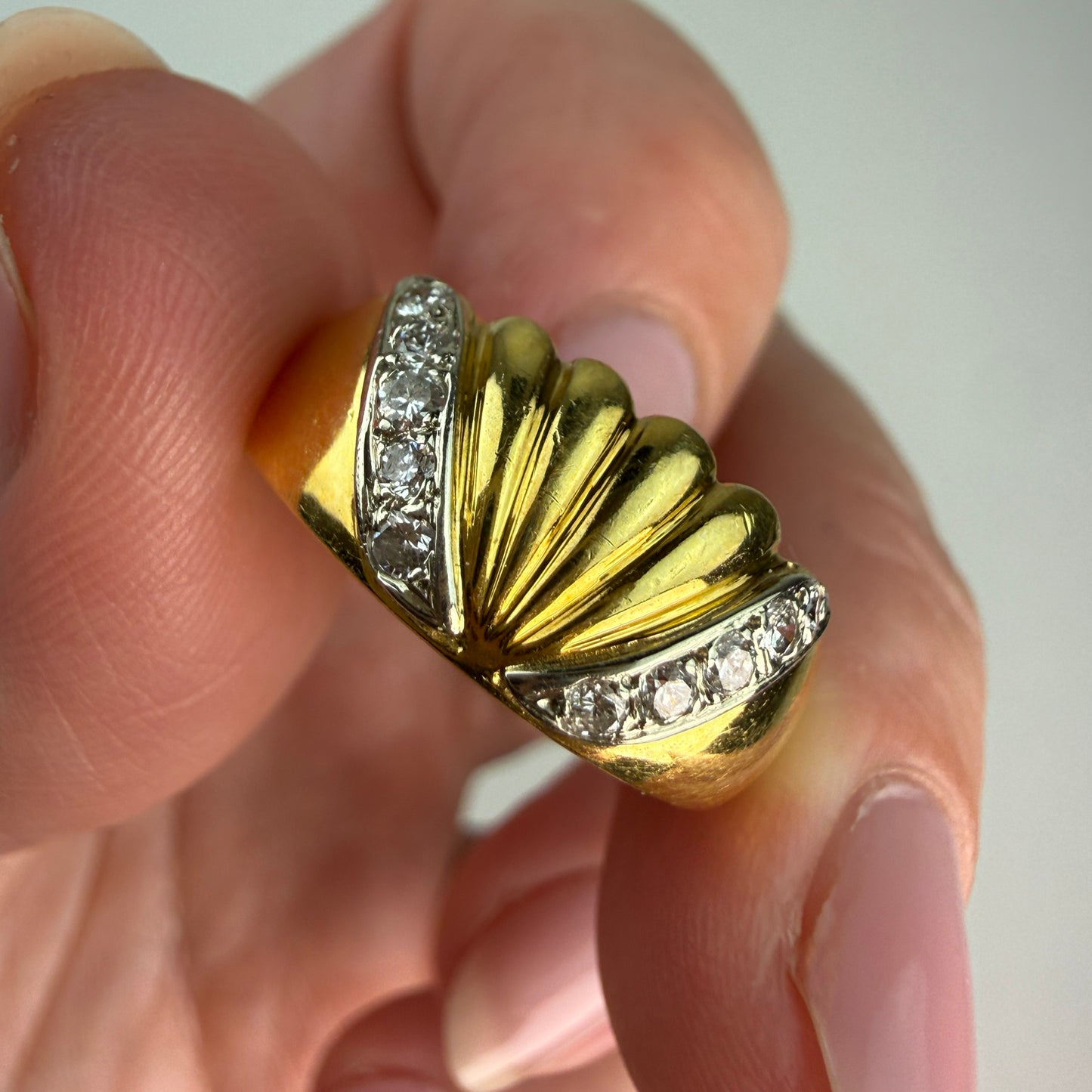 Solid 18k Fluted Yellow Gold Ring with Diamonds, Size 6