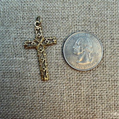 Solid 14K Yellow Gold Openwork Filigree Style Cross, 1.3g