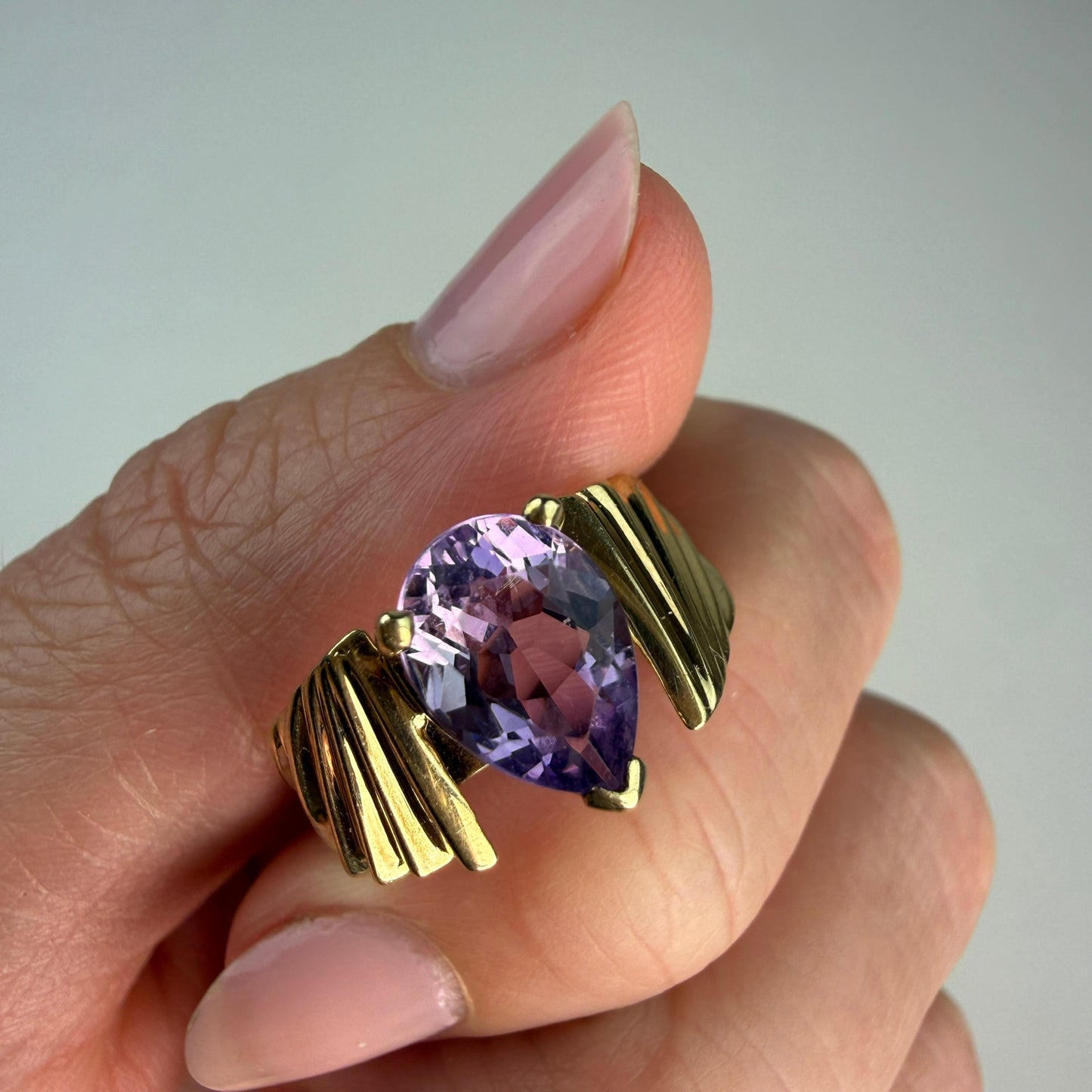 Solid 10K Yellow Gold Pear-shaped Amethyst Sculptural Ring, Size 7.75