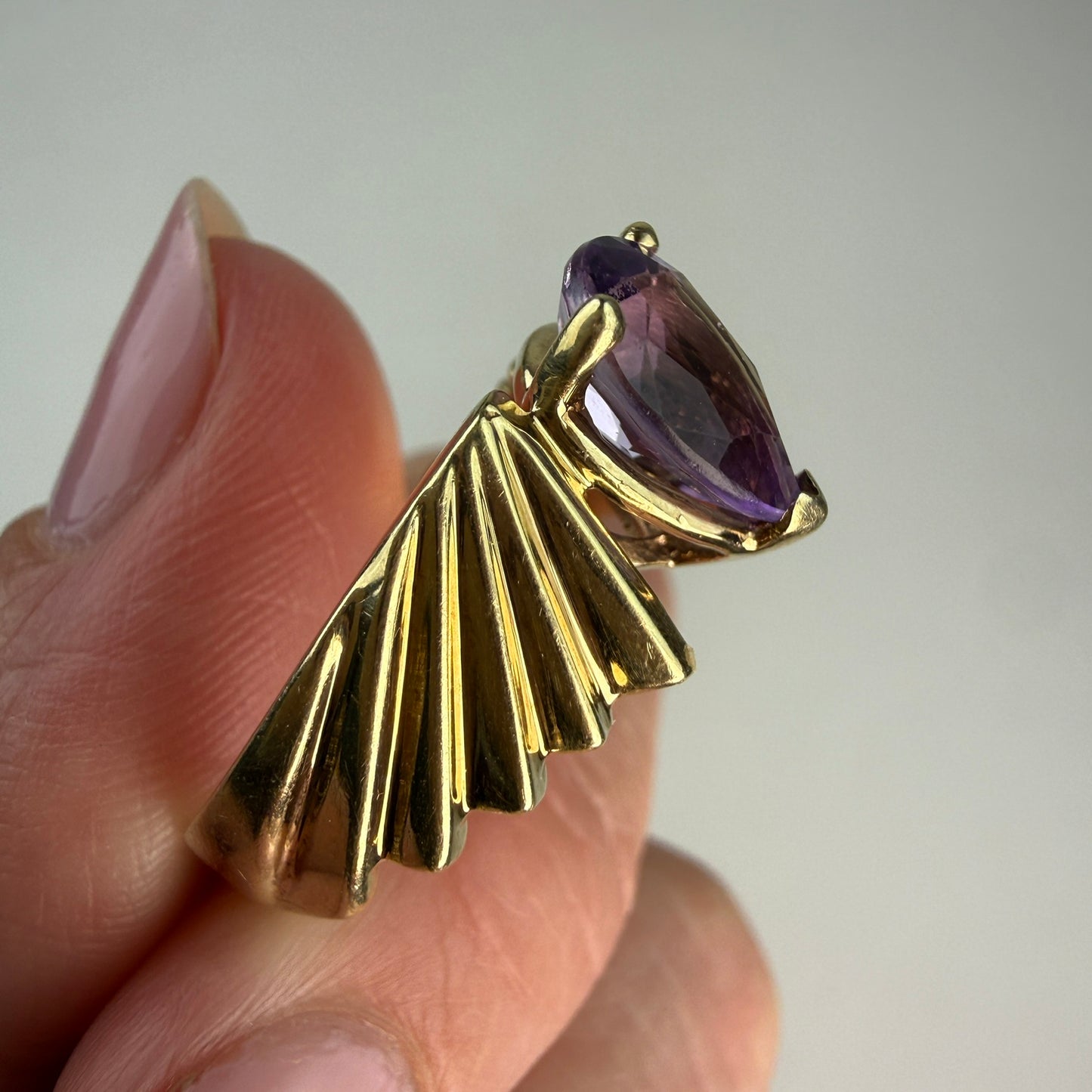 Solid 10K Yellow Gold Pear-shaped Amethyst Sculptural Ring, Size 7.75