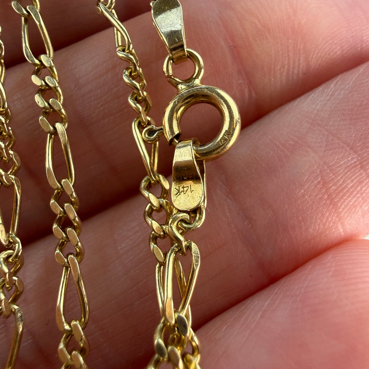 25.5" Italian Solid 14K Yellow Gold Classic Figaro Chain, 8 grams