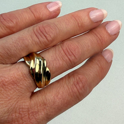10K Solid Yellow Gold Sculptural High Polished Modern Ring Size 6.75