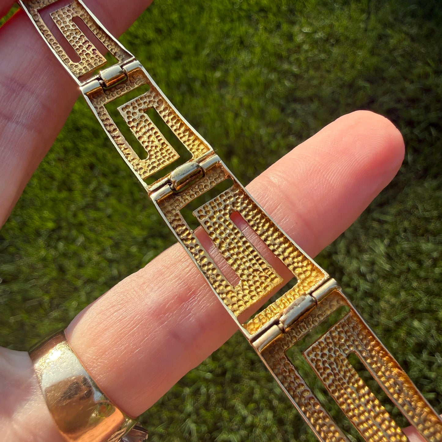 7.25" Bold Solid 14K Yellow Gold Greek Key Graduated Bracelet, 16.90 g